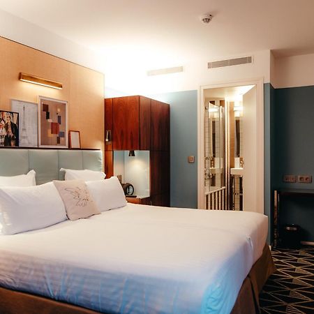 Hotel Eiffel Blomet Париж Екстериор снимка