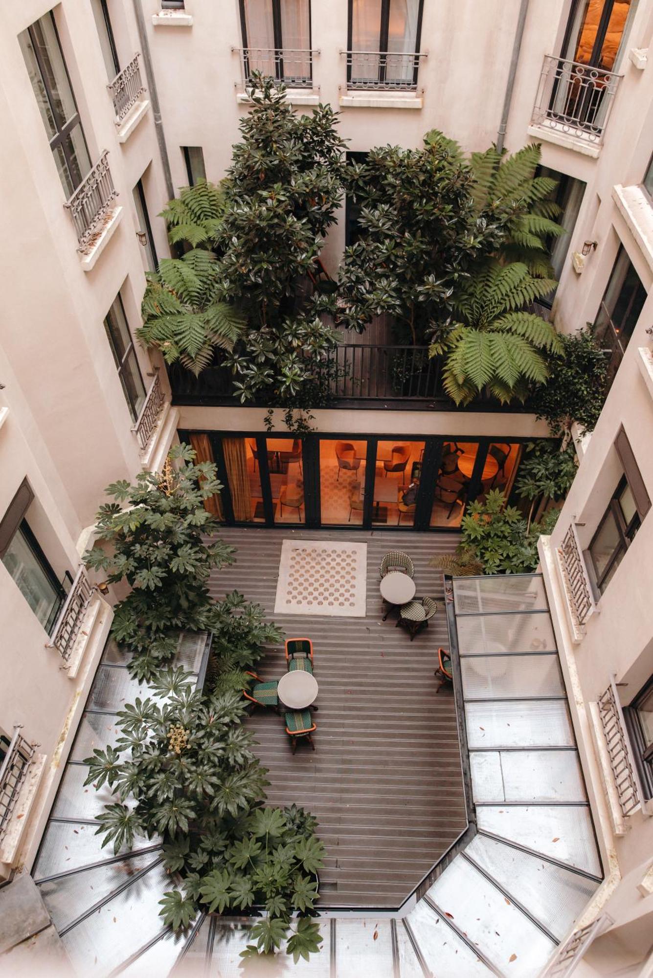 Hotel Eiffel Blomet Париж Екстериор снимка