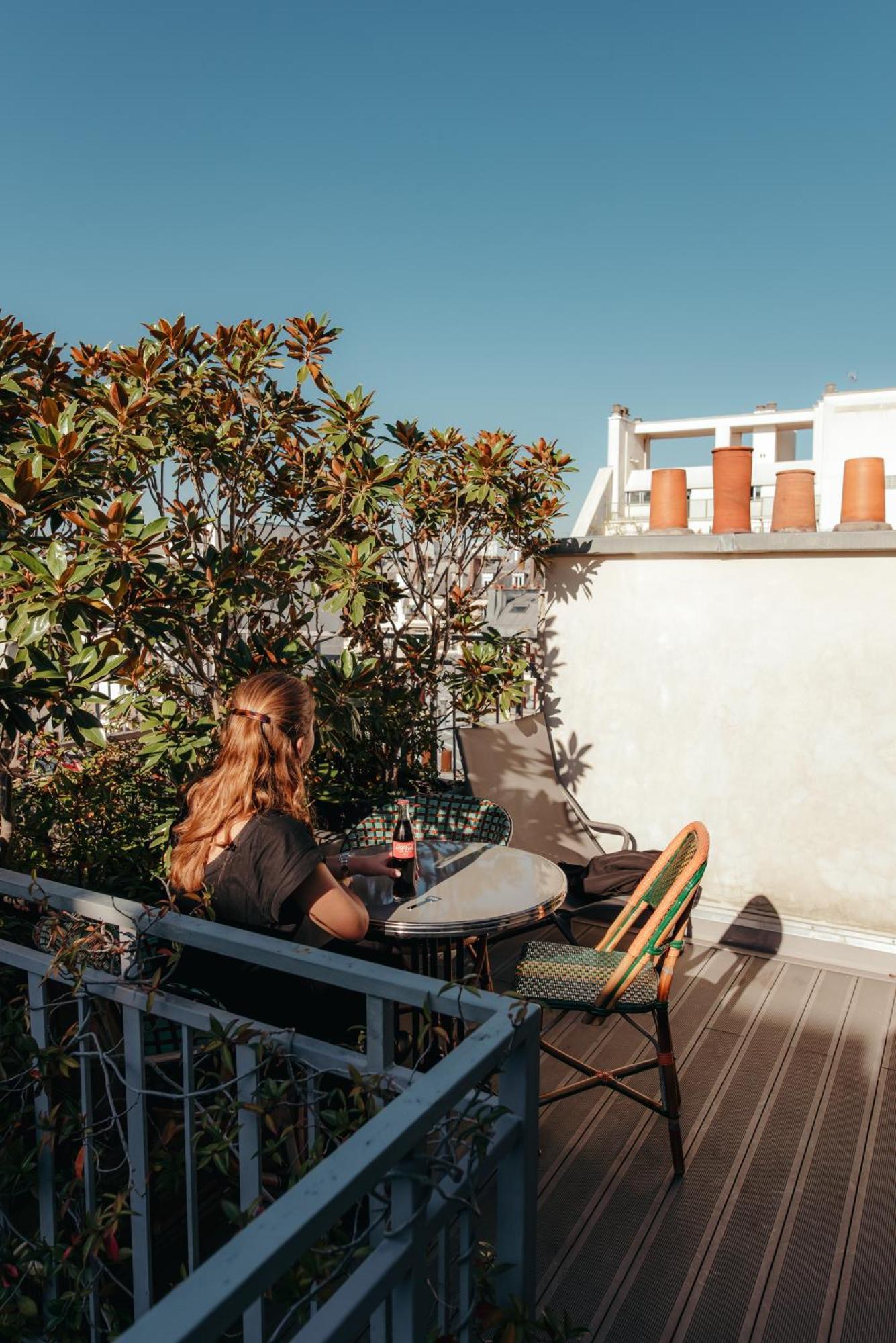 Hotel Eiffel Blomet Париж Екстериор снимка