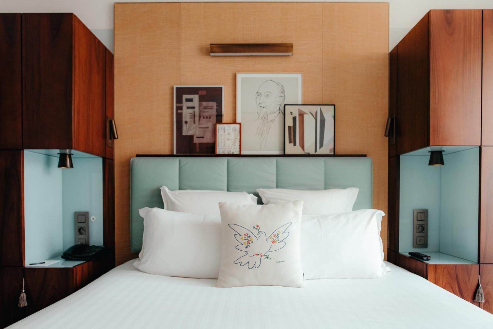 Hotel Eiffel Blomet Париж Екстериор снимка